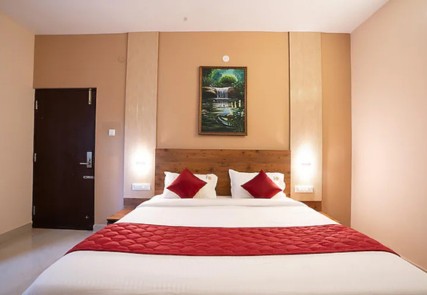 Ven Nila honeymoon cottage at MSB Silver Spring Resort in Yelagiri Hills